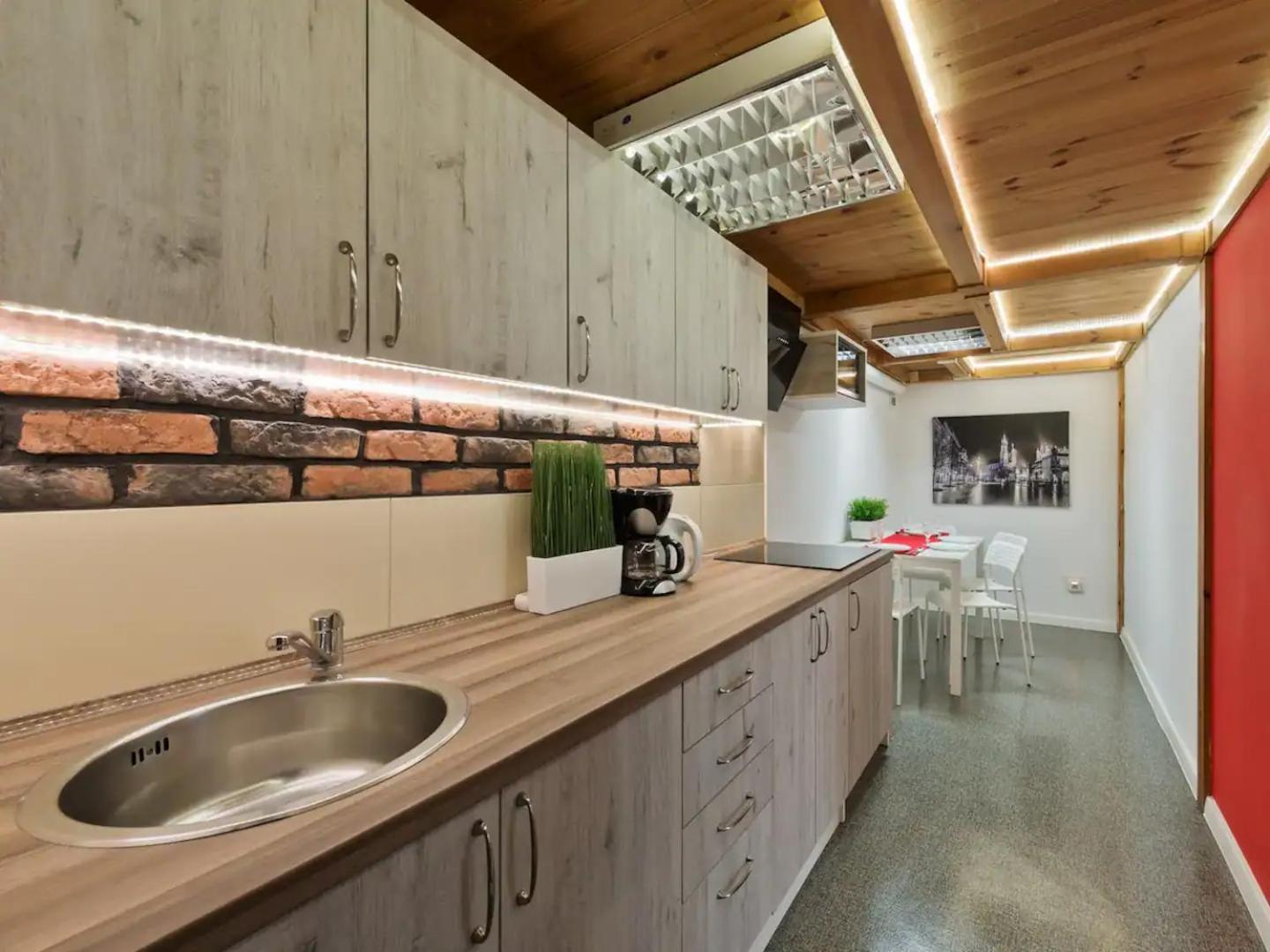 2-Bedroom Apartment - 51 Dietla Street คราคูฟ ภายนอก รูปภาพ